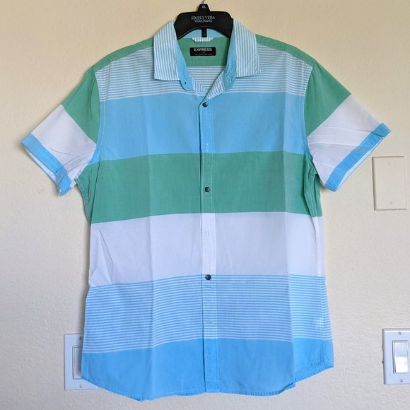 EXPRESS Men Short Sleeve button down shirt L/G - Picture 2 of 6
